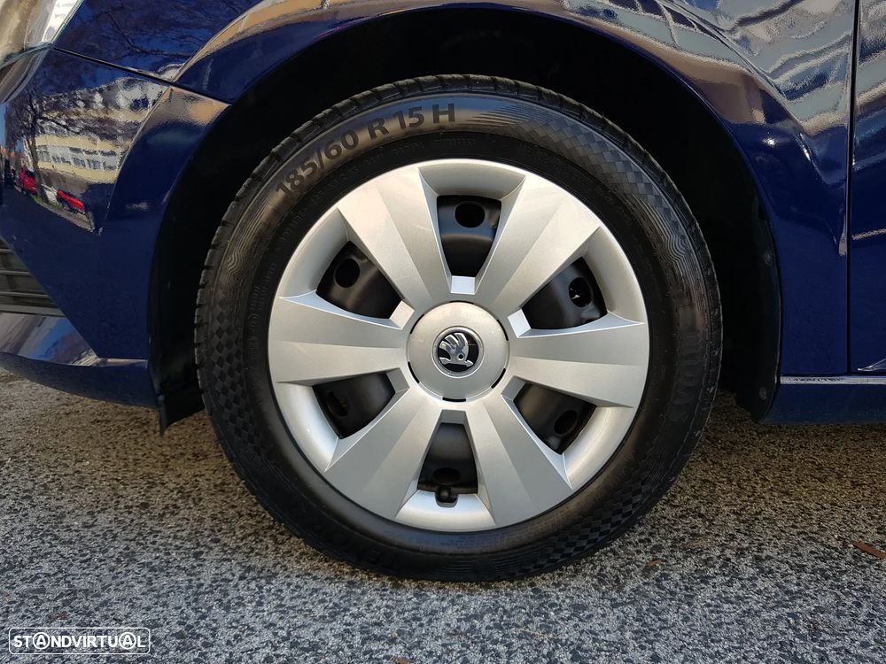 Skoda Fabia Break 1.0 Ambition - 36