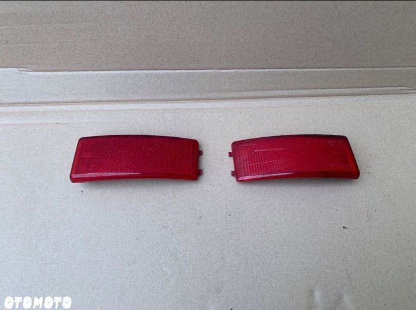 3M51-13B415 odblask tył lewy lub prawy Ford focus mk2 c-max mk1