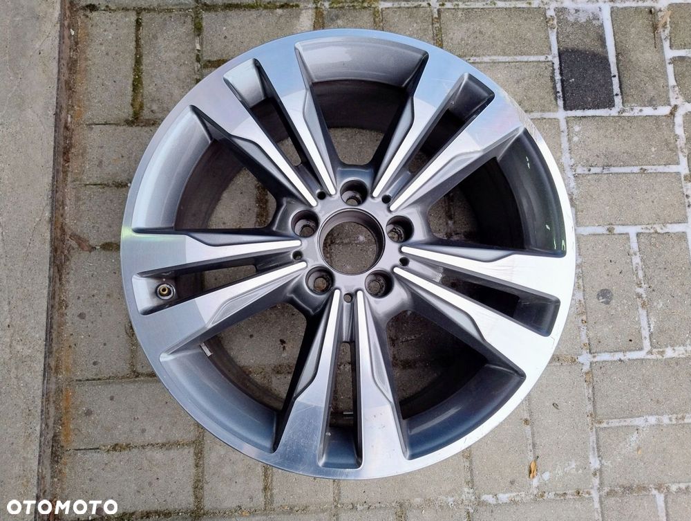 felga 8.5j 18 et48 mercedes w212 a2124015702 - 1