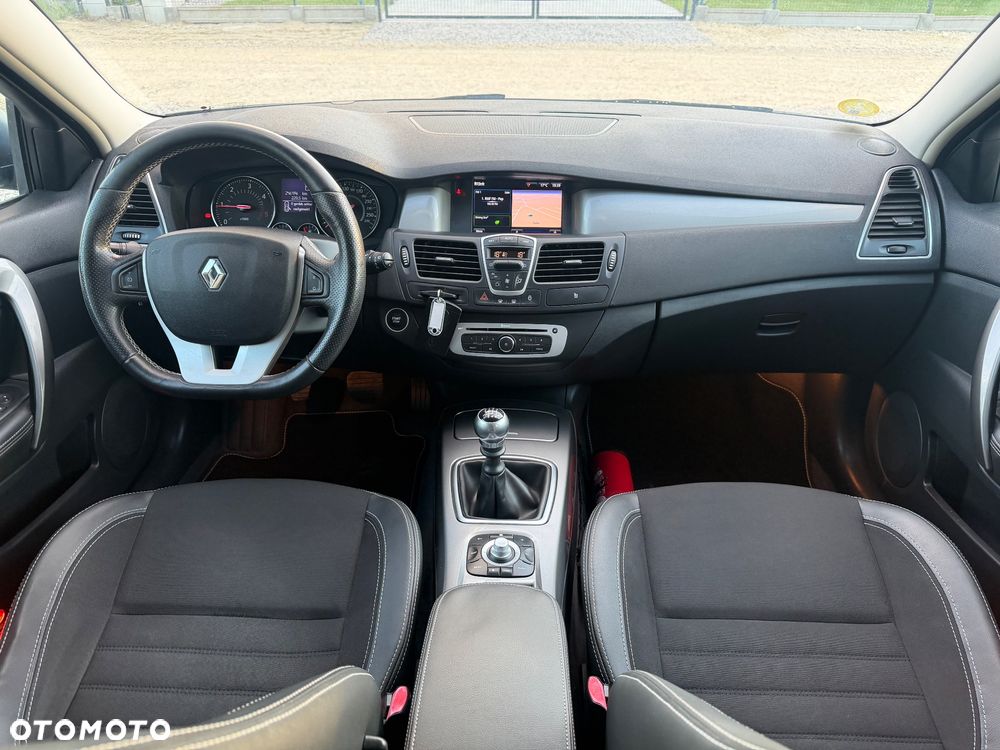 Renault Laguna dCi 110 FAP Limited - 8