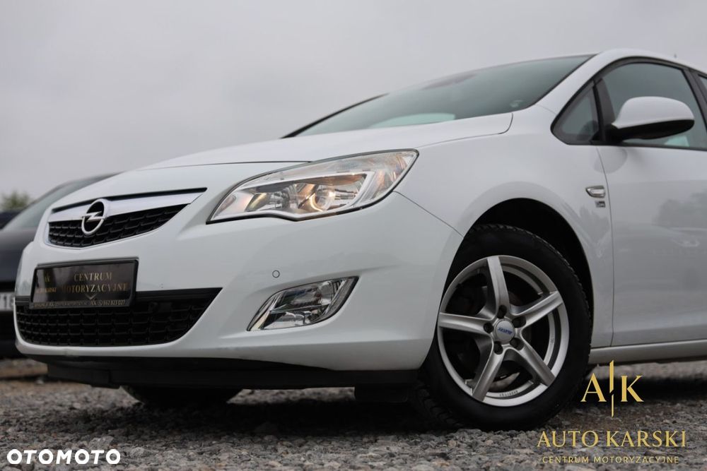 Opel Astra - 9
