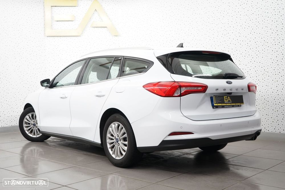 Ford Focus SW 1.5 TDCi EcoBlue Business - 4