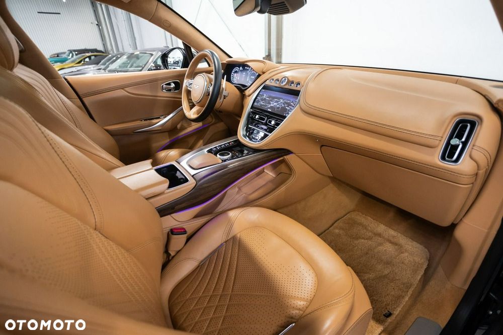 Aston Martin DBX Standard - 20