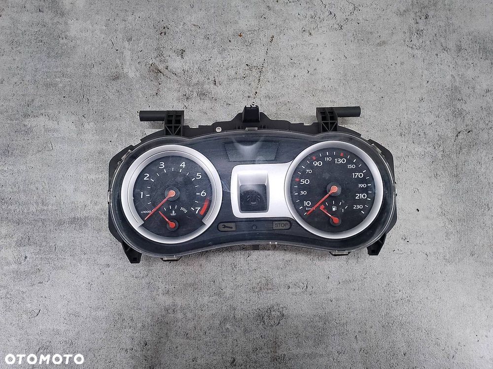 LICZNIK RENAULT CLIO III 8200305019--D 1.2 16V - 2