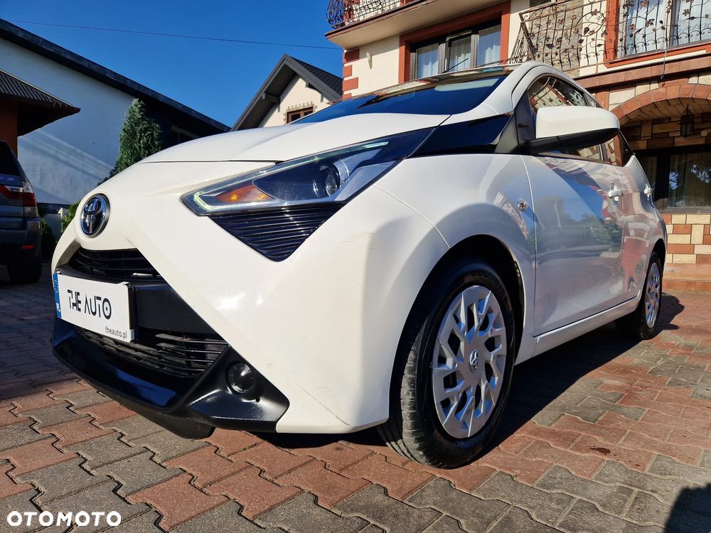 Toyota Aygo 1.0 VVT-i JBL Edition - 2