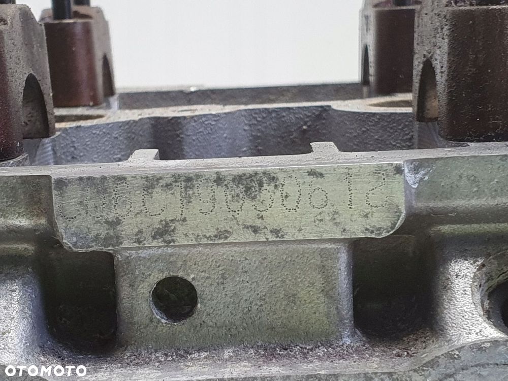 GŁOWICA CYLINDRÓW Hyunai i20 i30 ix20 1.6 16V G4FC - 9