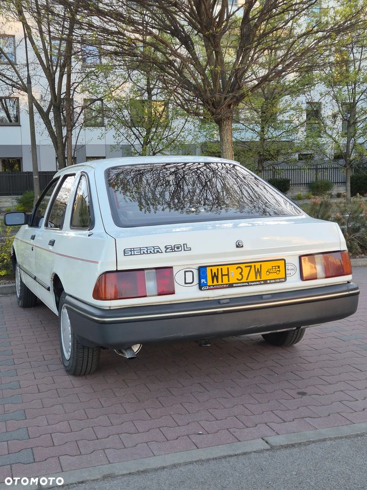 Ford Sierra - 2