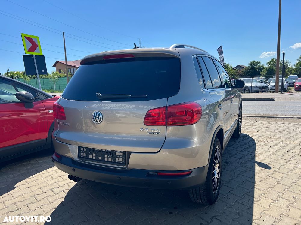Volkswagen Tiguan 2.0 TDI 4Motion DSG Sport & Style - 3