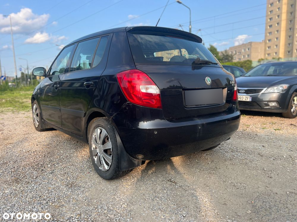 Skoda Fabia - 10