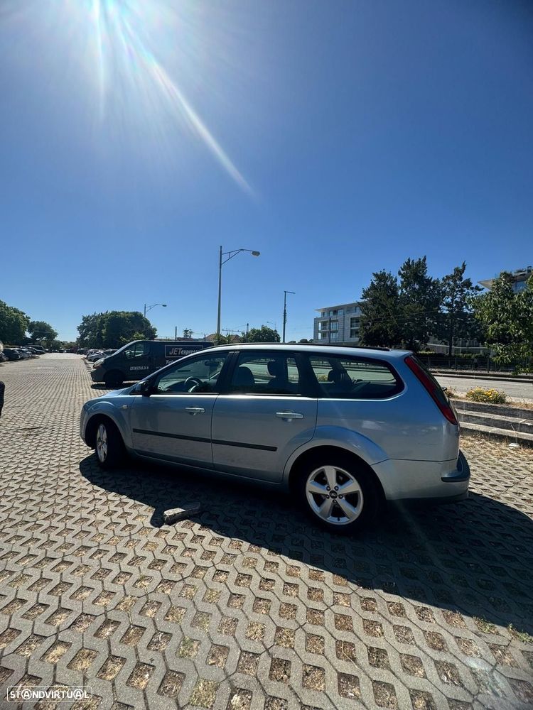 Ford Focus SW 1.4 Sport - 9