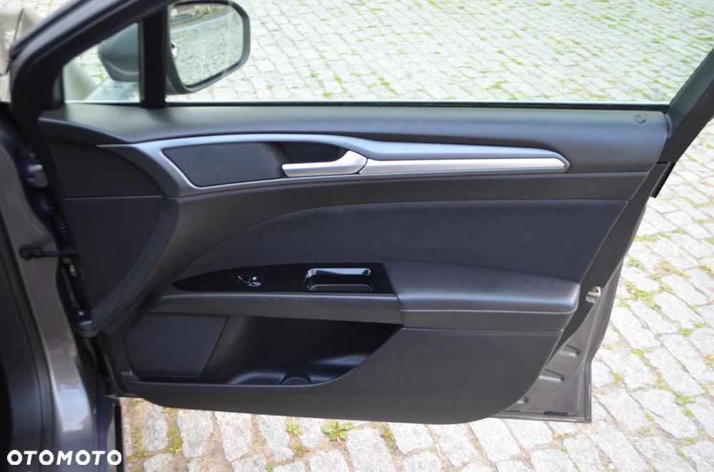Ford Mondeo 1.6 TDCi Start-Stopp Titanium - 27