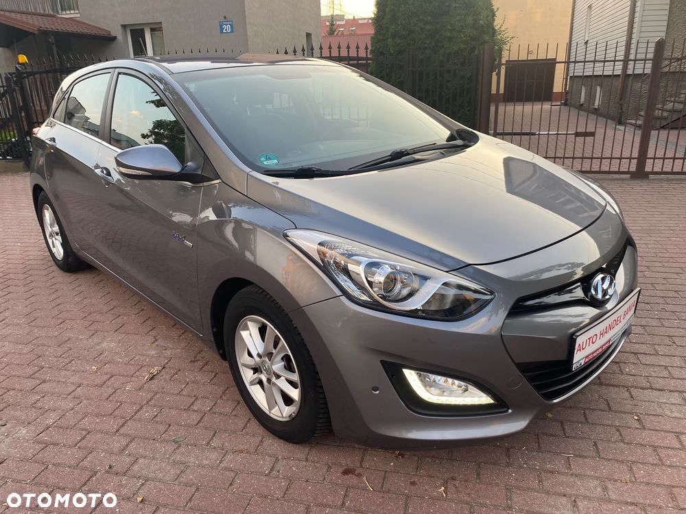 Hyundai i30 blue 1.6 GDI Style - 15