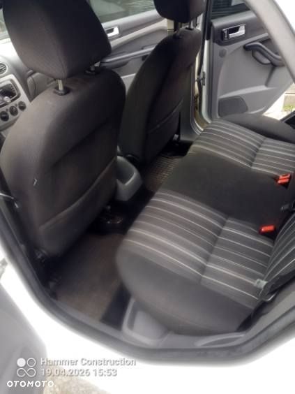 Ford Focus - 8