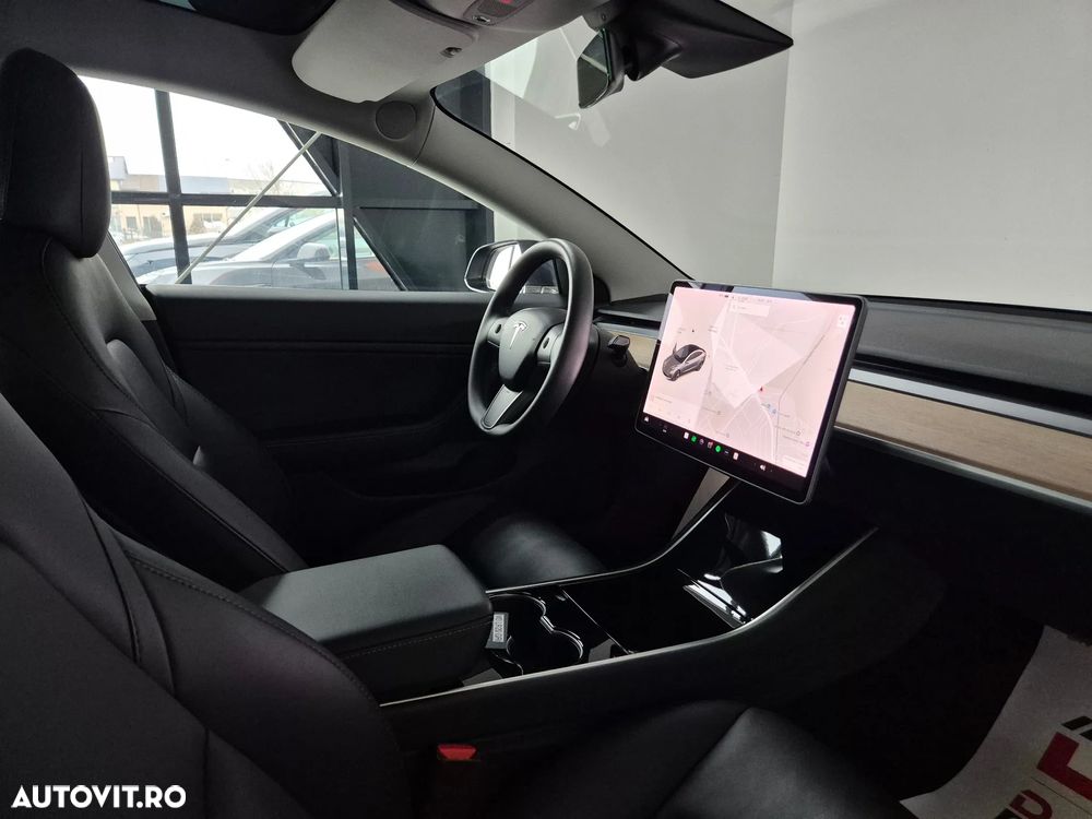 Tesla Model 3 Langstreckenbatterie Allradantrieb Dual Motor - 7