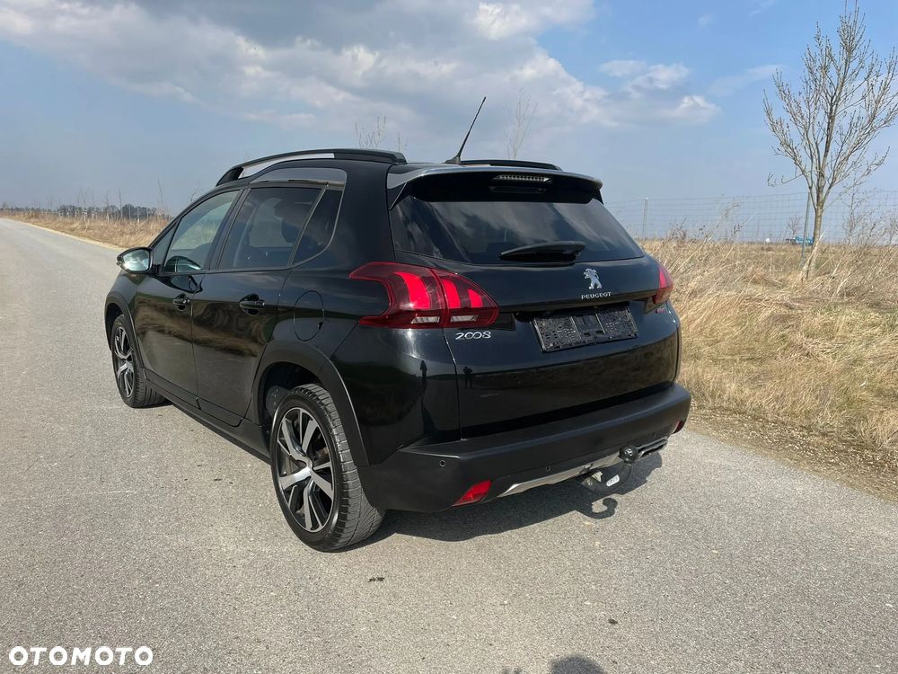 Peugeot 2008 BlueHDi FAP 120 STOP & START EAT6 Crossway - 11