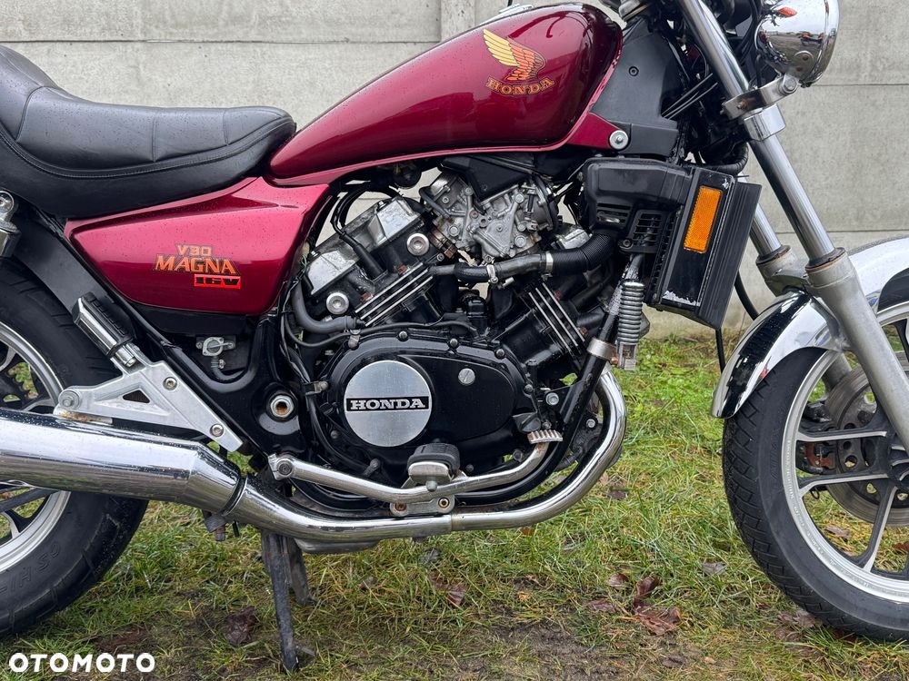 Honda VF - 15