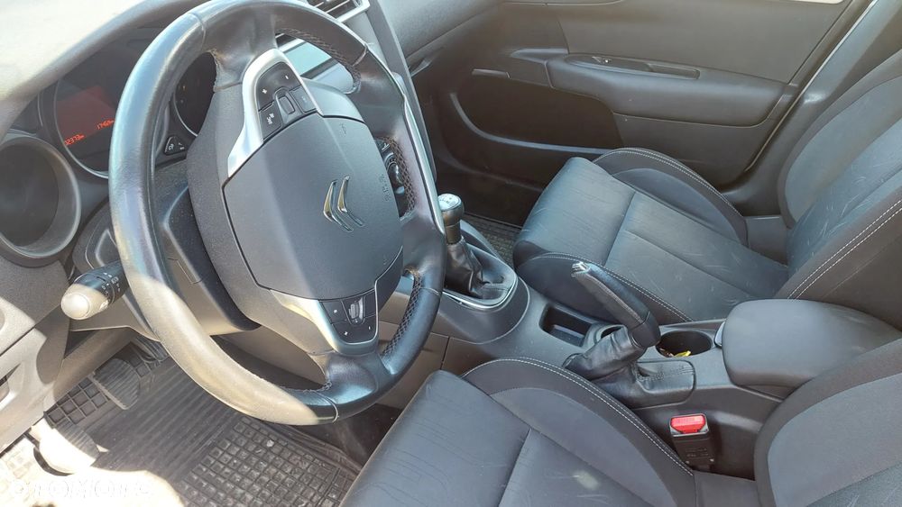 Citroën C4 VTi 120 Selection - 6