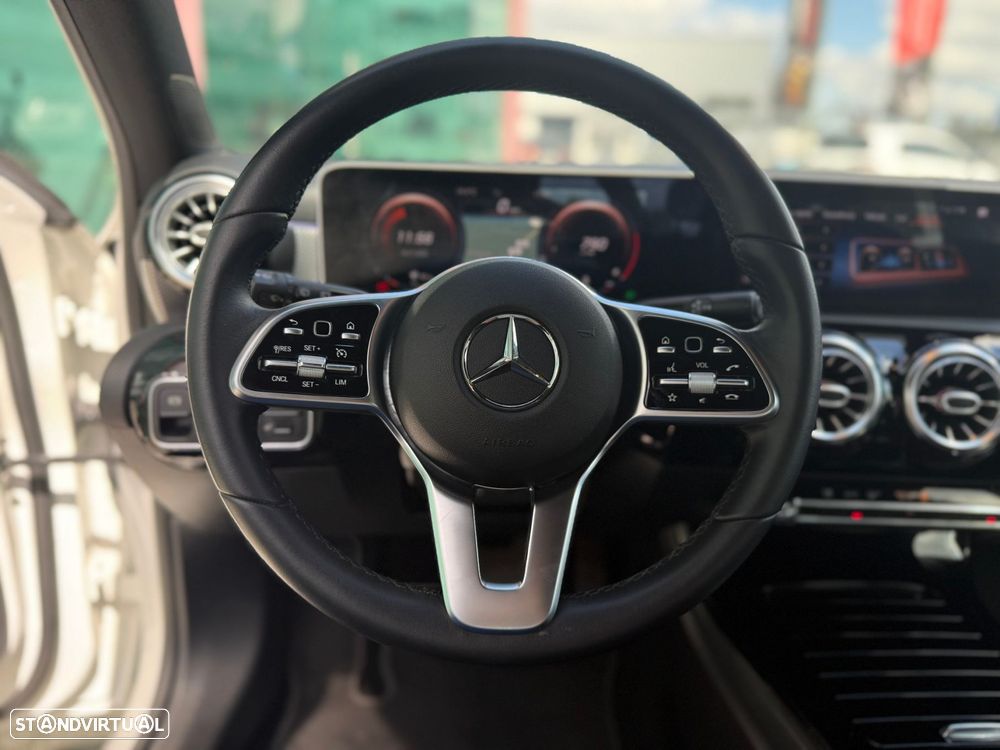 Mercedes-Benz A 180 7G-DCT Style - 27