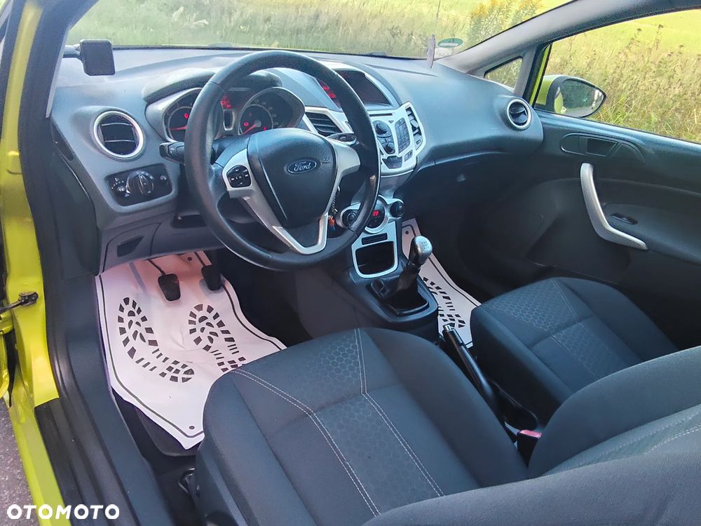 Ford Fiesta 1.4 Titanium EU5 - 31
