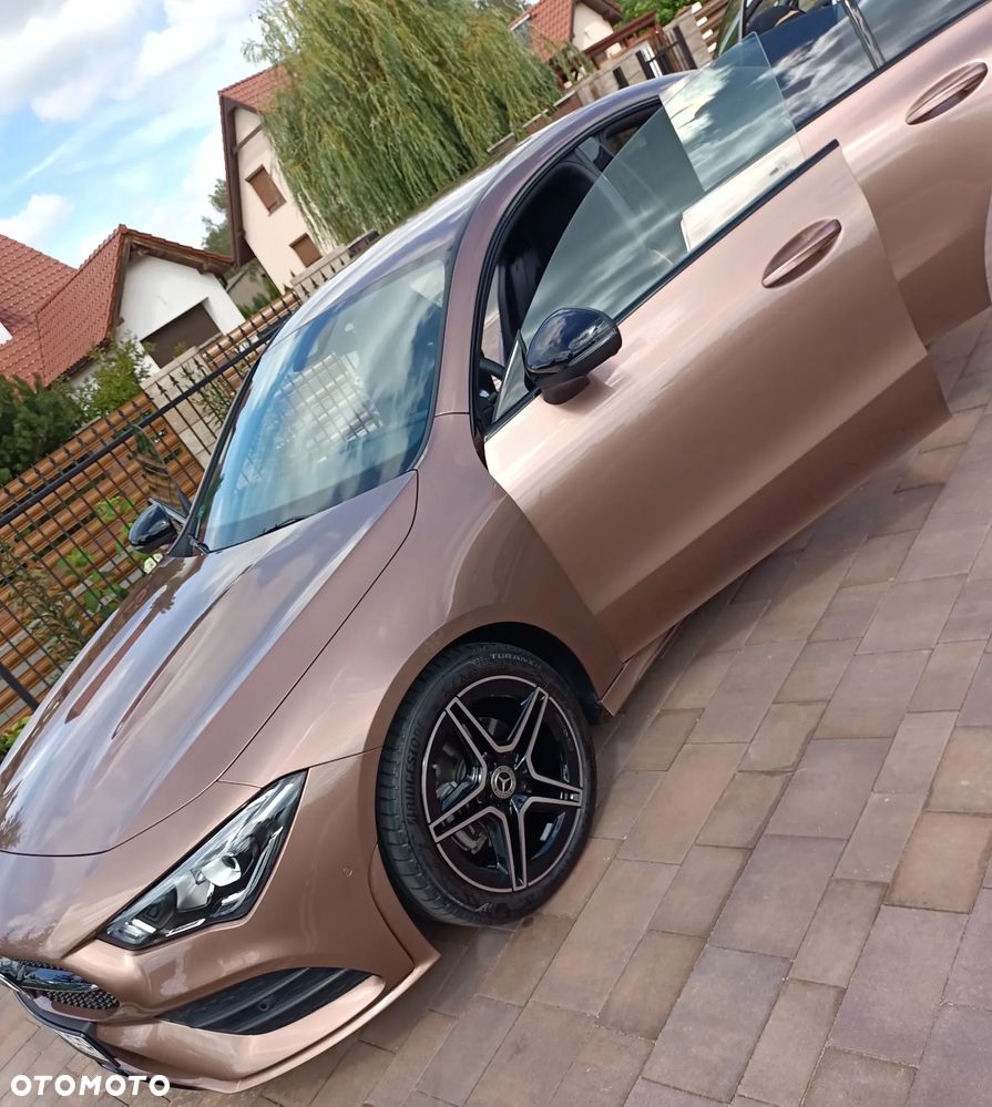 Mercedes-Benz CLA 180 AMG Line 7G-DCT - 20