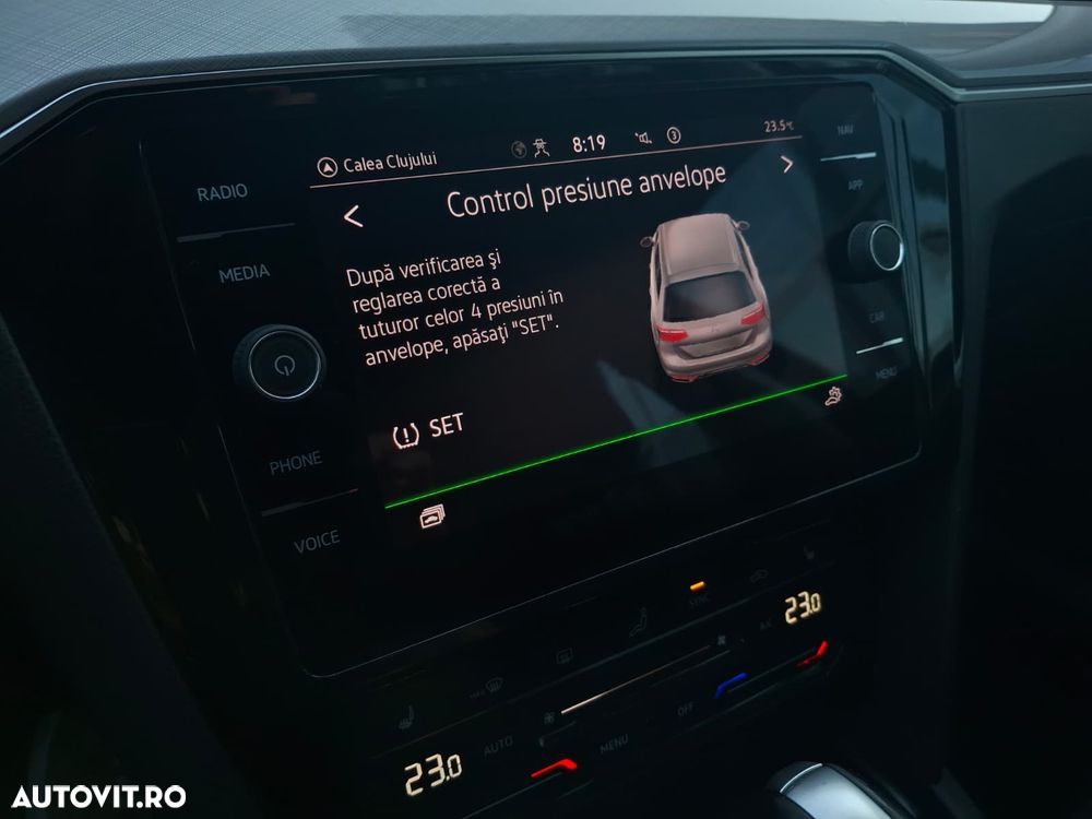 Volkswagen Passat - 20