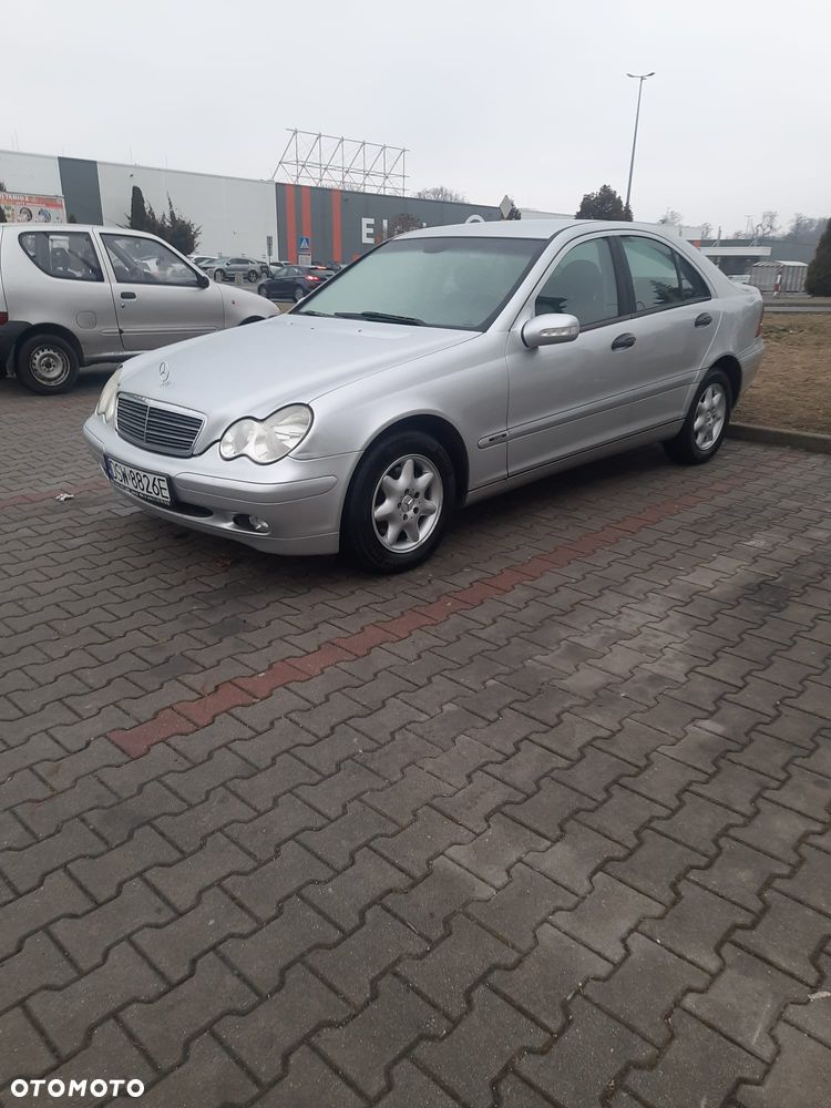 Mercedes-Benz Klasa C - 2
