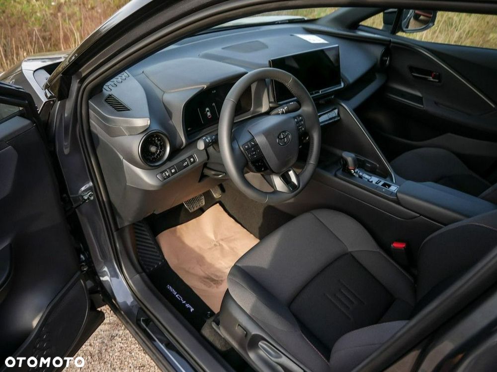 Toyota C-HR - 9
