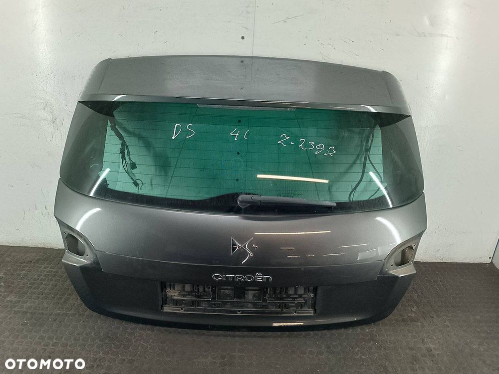 KLAPA BAGAŻNIKA DS 4 I KTP HATCHBACK - 1