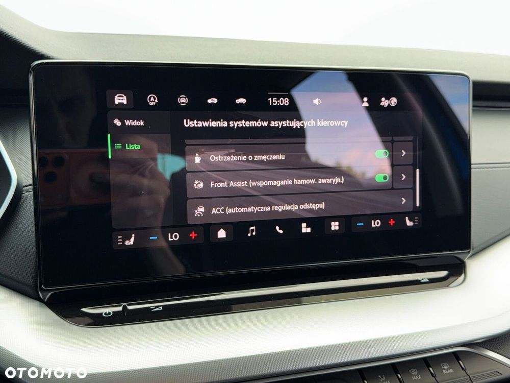 Skoda Octavia 1.5 TSI mHEV Selection DSG - 28