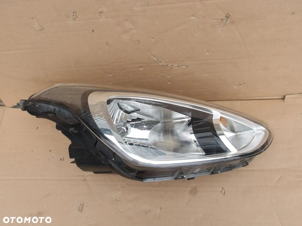 LAMPA PRAWY PRZOD HYUNDAI I10 II 92102-B9000 - 20
