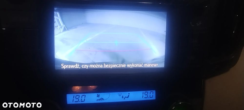 Toyota RAV4 2.0 D-4D Prestige - 14