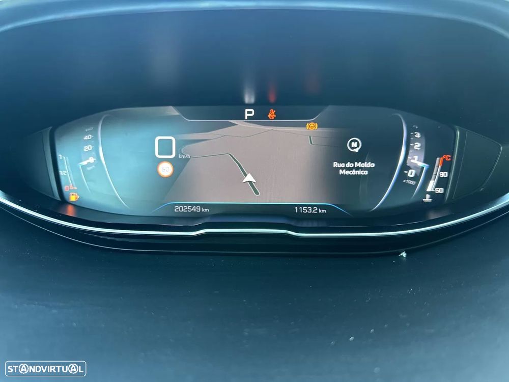 Peugeot 5008 1.2 PureTech Allure Pack EAT8 - 45