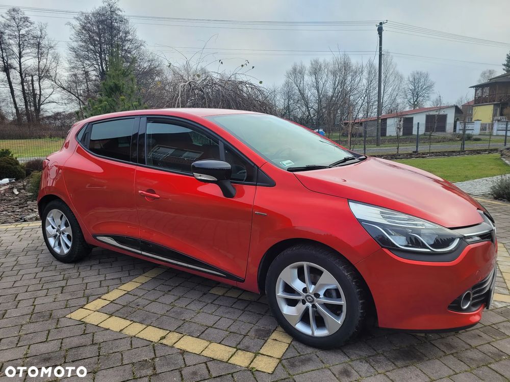 Renault Clio 1.2 16V Limited - 12