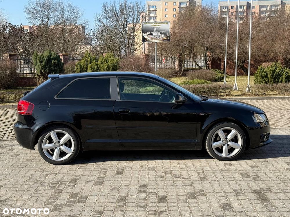 Audi A3 3-drzwiowe 1.6 TDI DPF Ambition - 4