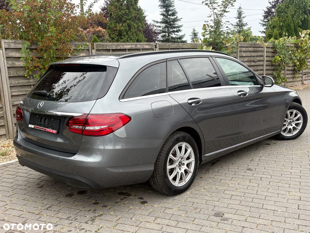 Mercedes-Benz Klasa C 180 d 9G-TRONIC - 8