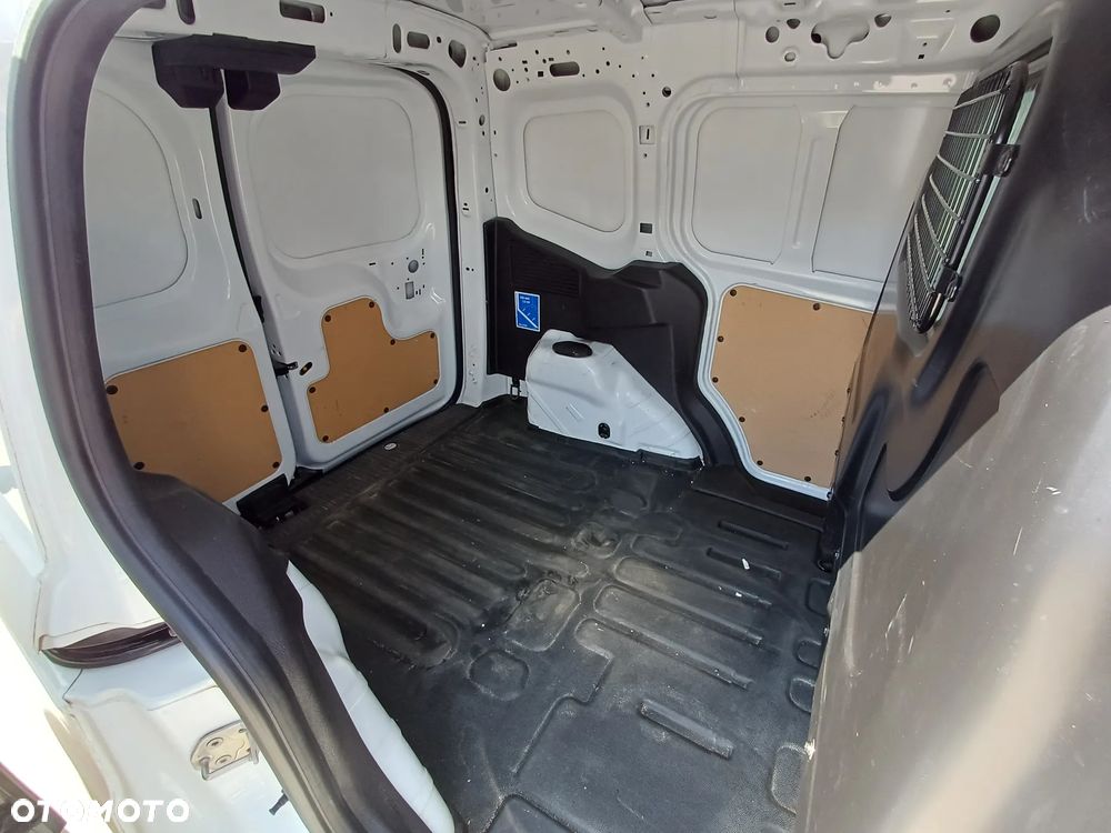 Ford Transit Courier Trend - 13