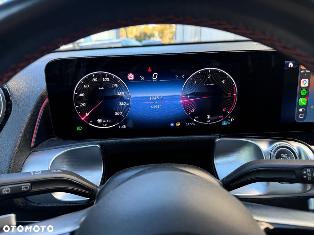 Mercedes-Benz GLB 200 d AMG Line 8G-DCT - 10