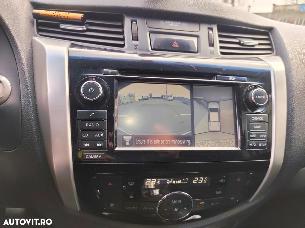 Nissan Navara 2.3 dCi Bi Turbo Double Cab N-Connecta - 16