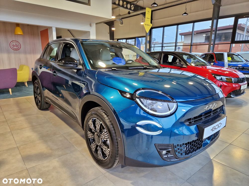 Fiat 600 ver-1-2-turbo-hybrid-edct - 2