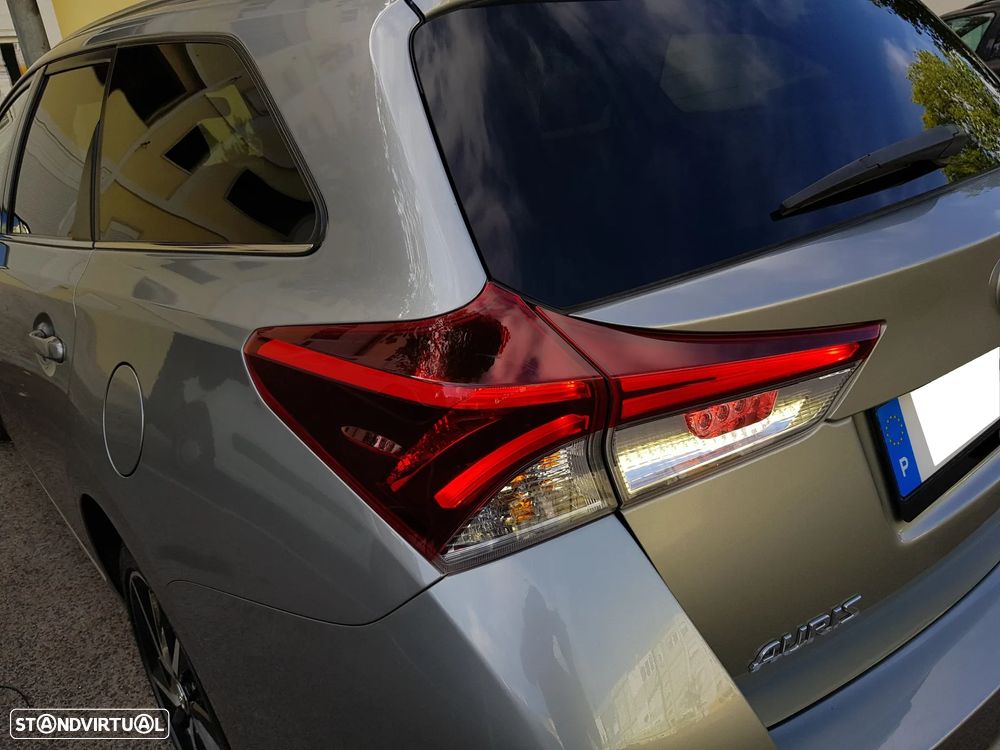 Toyota Auris Touring Sports 1.4 D-4D C.+P.Techo+P.Sport - 7