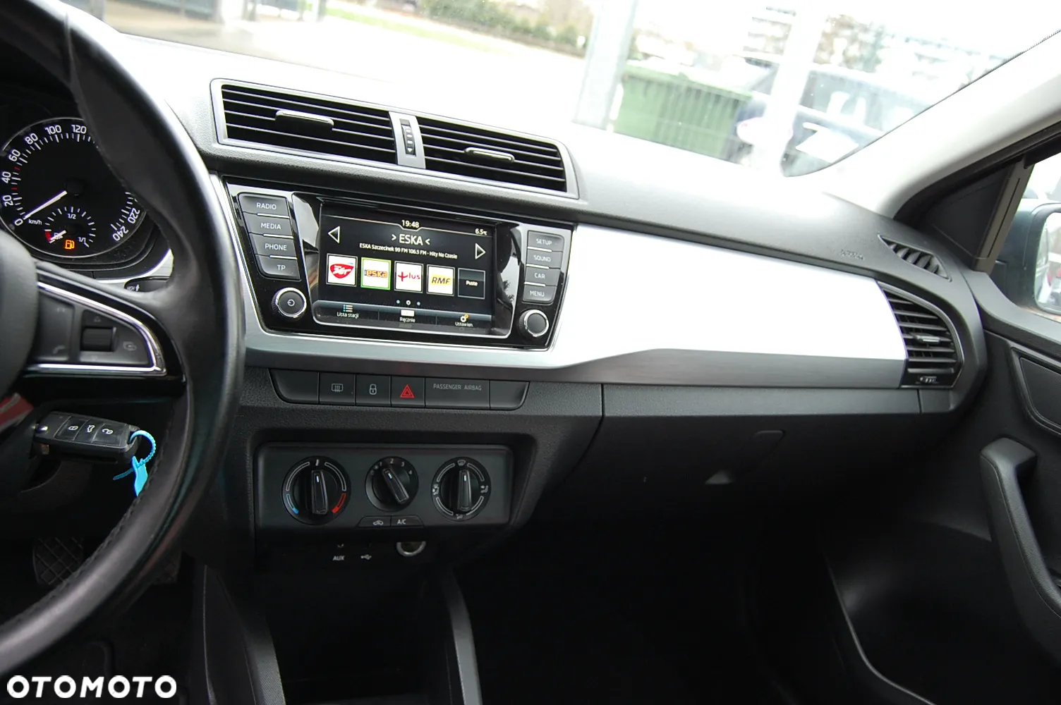 Skoda Fabia - 23
