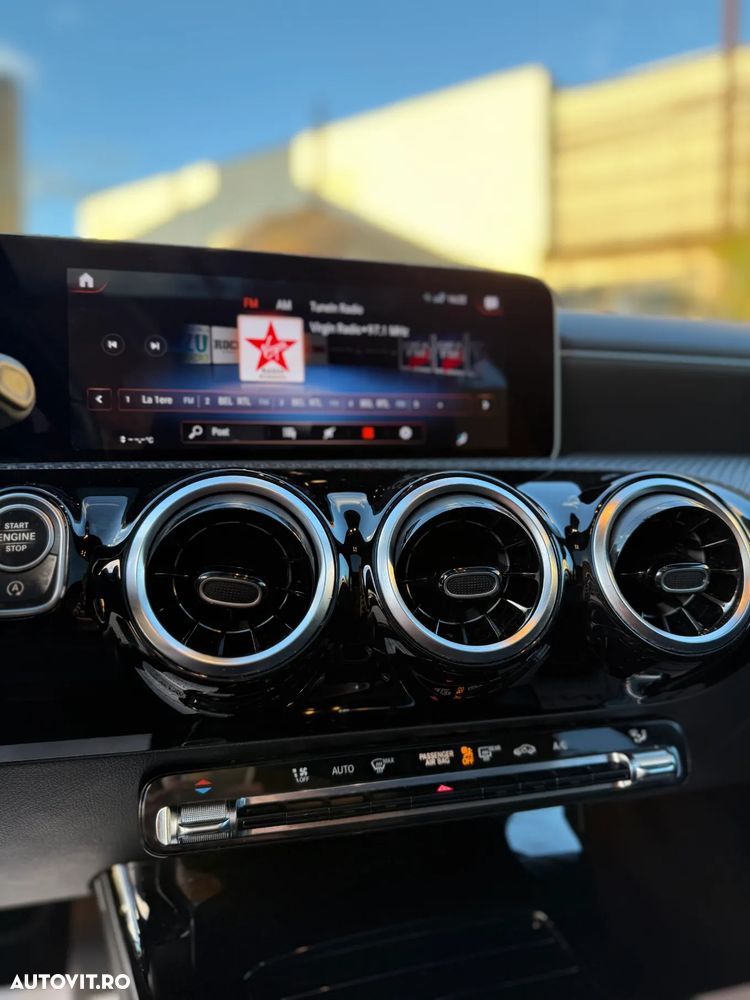 Mercedes-Benz A 180 d 7G-DCT - 8