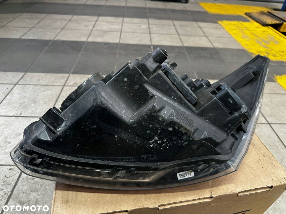 reflektor prawy lampa prawa ford custom 2012-2018r bk21-13d152-b - 10