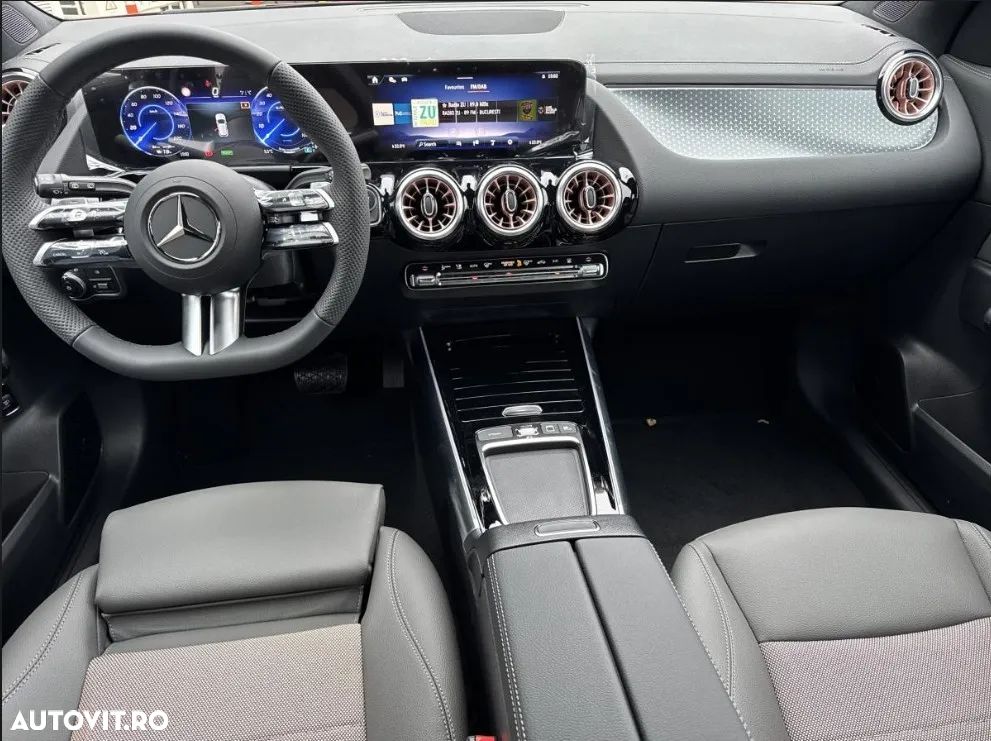 Mercedes-Benz EQA 250+ - 10