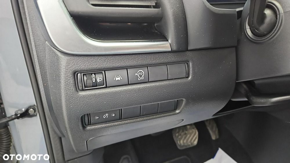Nissan Qashqai 1.3 DIG-T MHEV Xtronic Tekna - 18