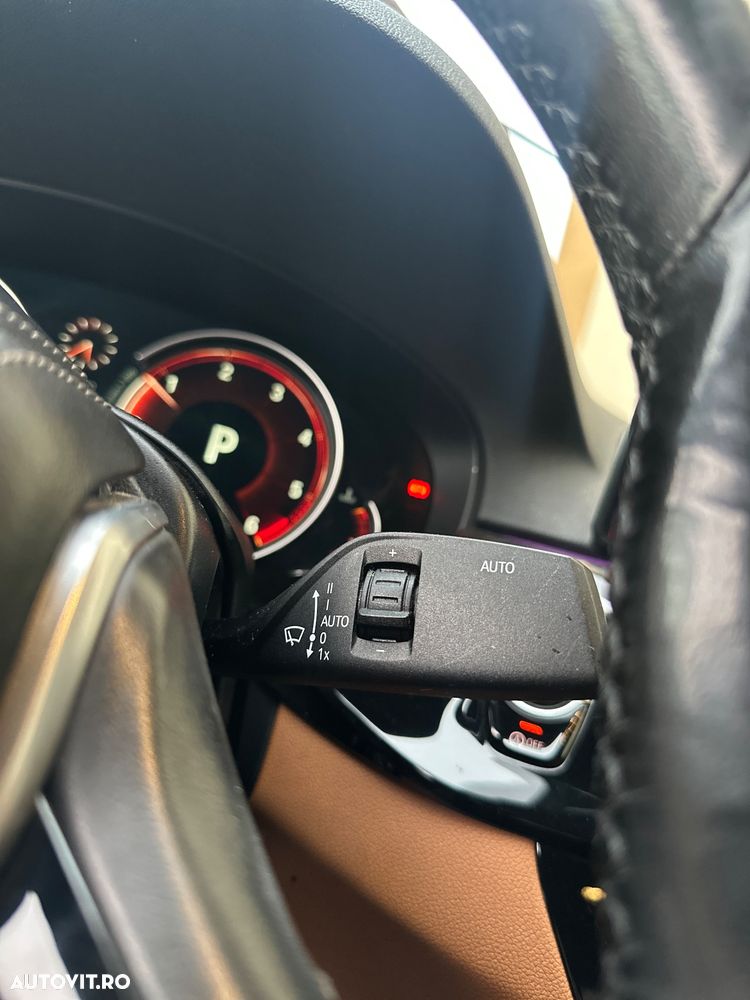 BMW Seria 5 520d Aut. Sport Line - 21