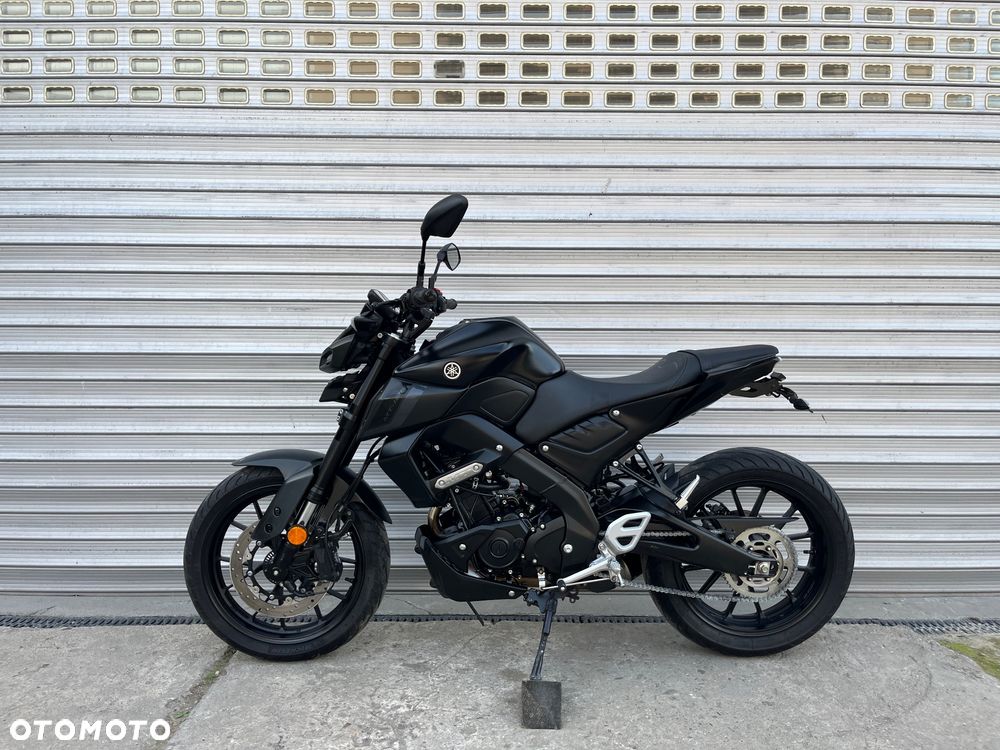 Yamaha MT - 32