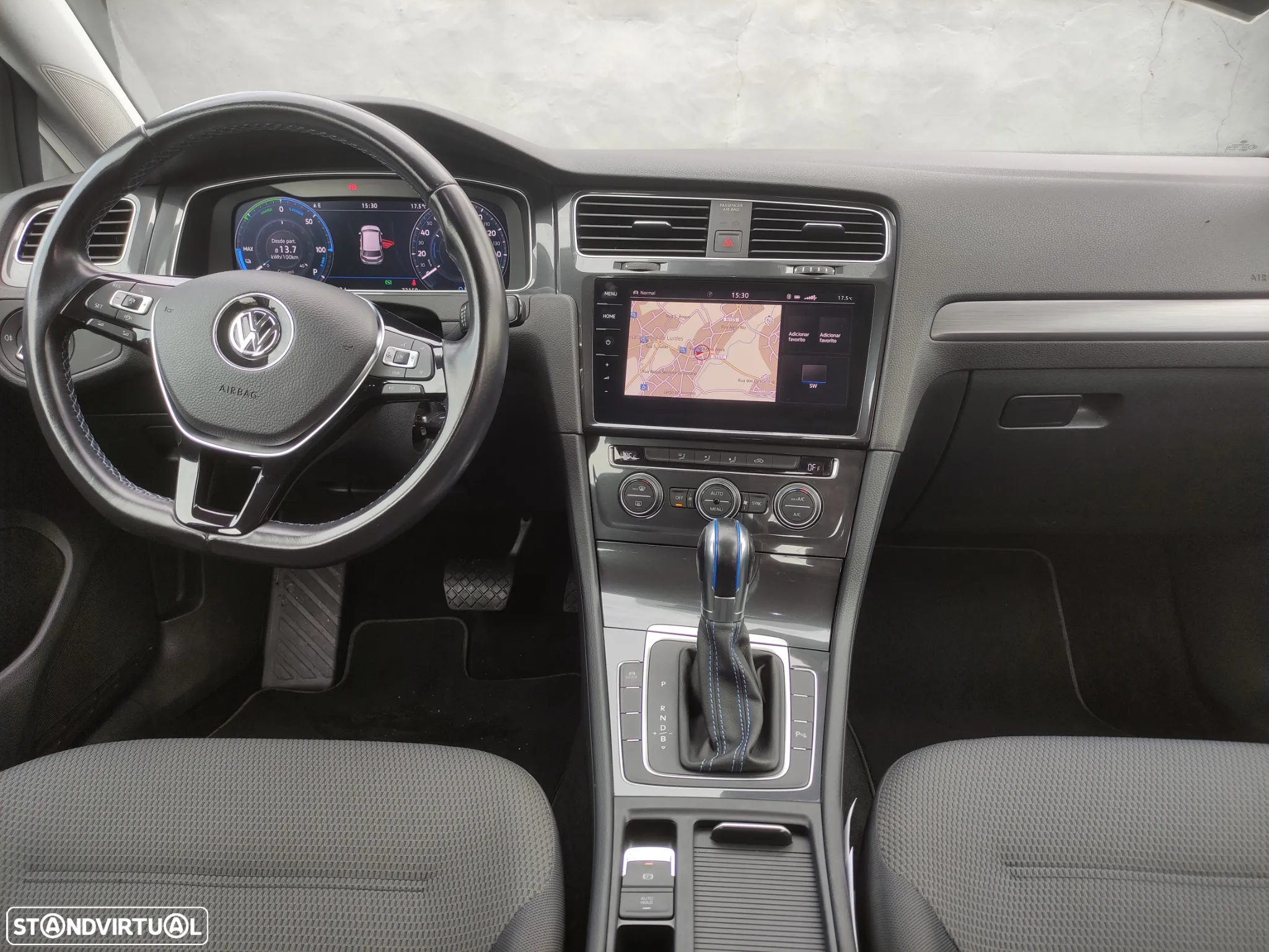 VW e-Golf AC/DC - 26