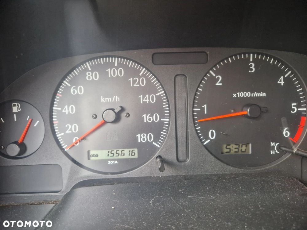 Nissan Patrol GR 2.8 TDI - 16