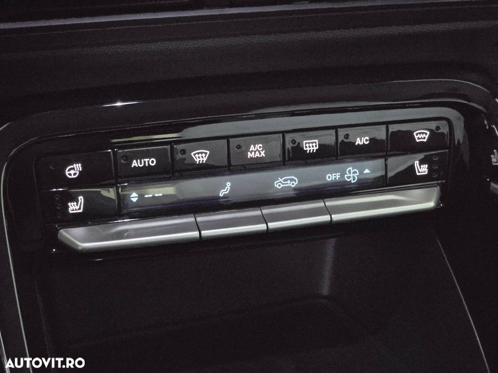 Citroën C3 1.2 PureTech 100 S&S BVM6 MAX - 12